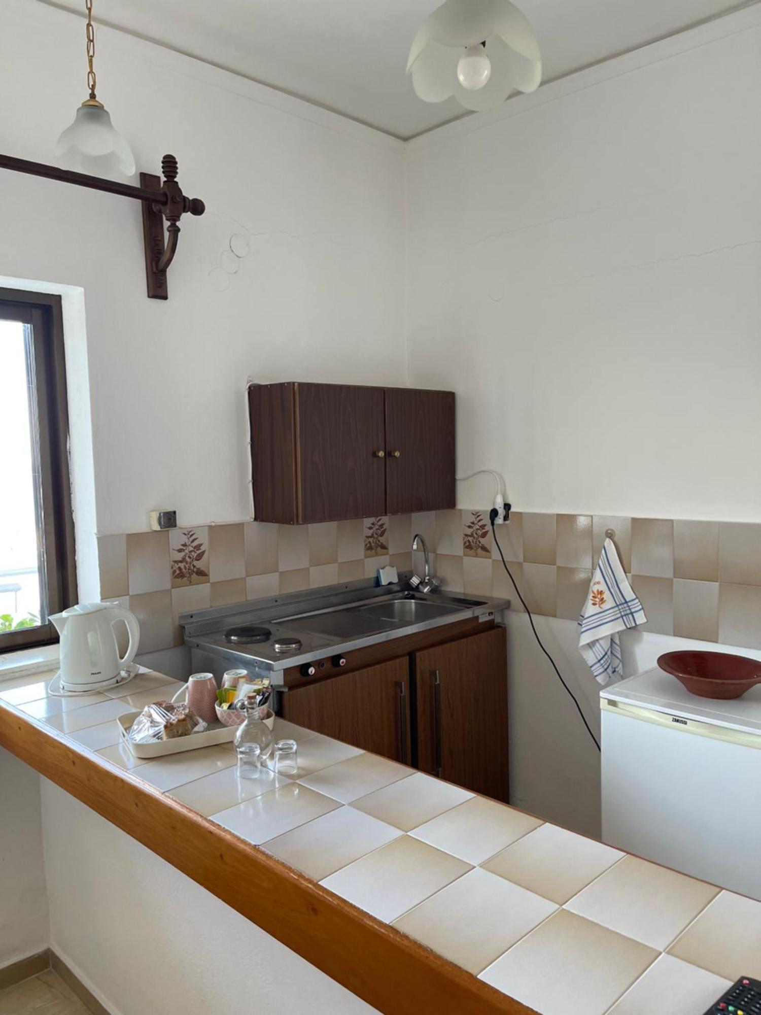 Aeolos Apartments Колимвари Екстериор снимка