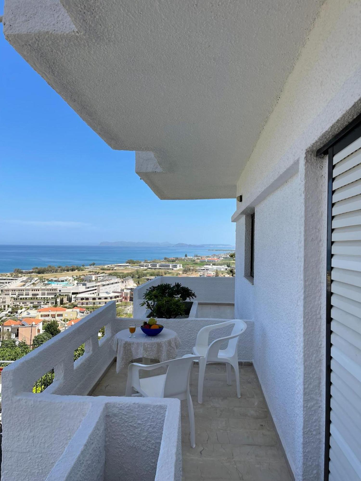 Aeolos Apartments Колимвари Екстериор снимка