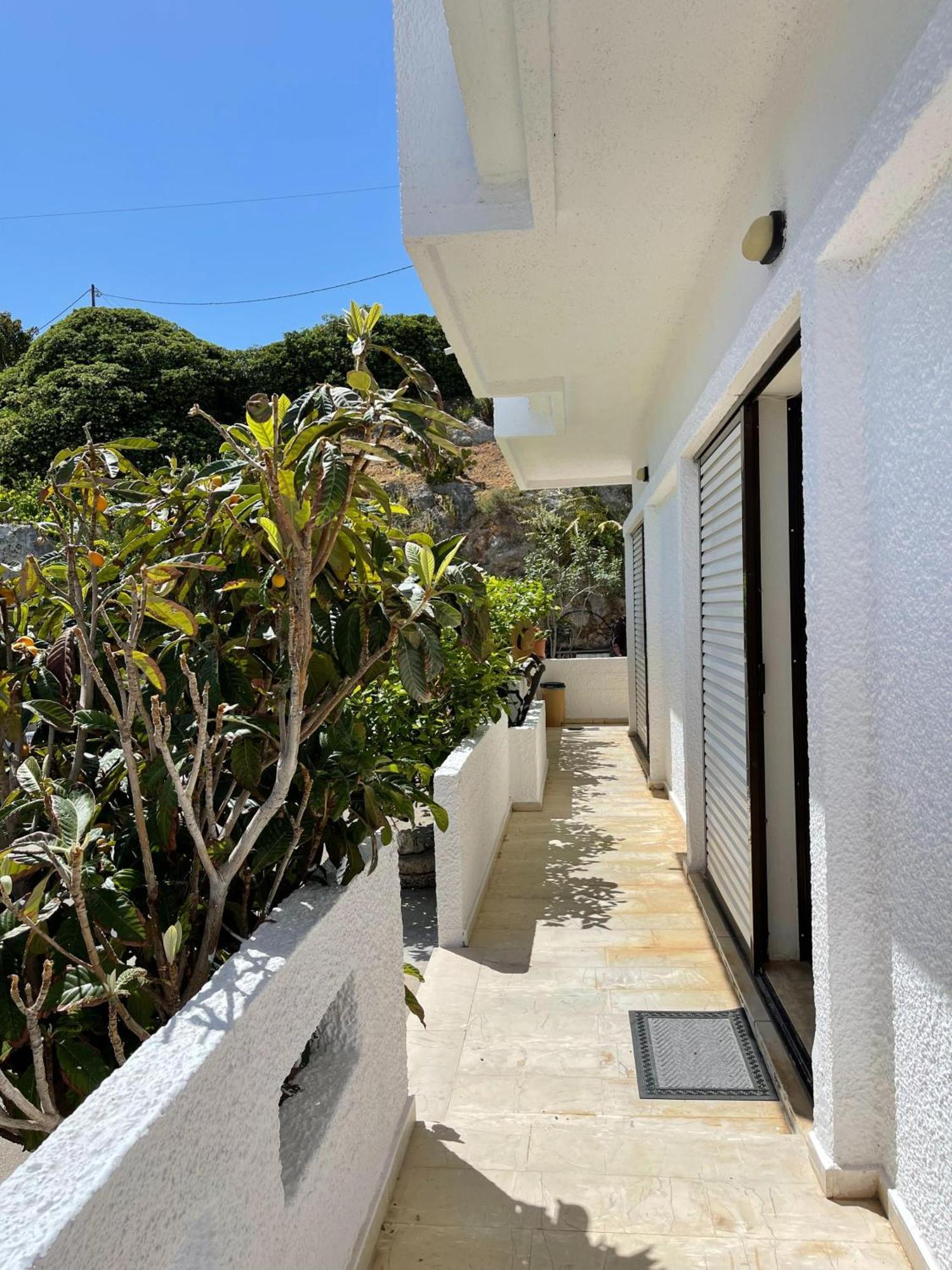 Aeolos Apartments Колимвари Екстериор снимка