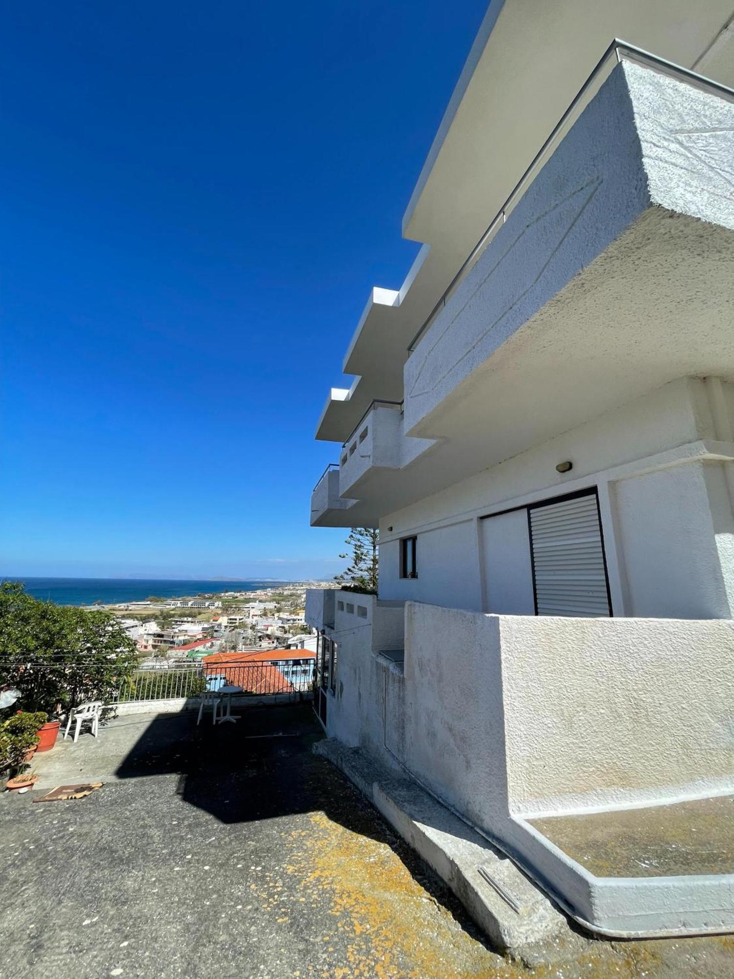Aeolos Apartments Колимвари Екстериор снимка