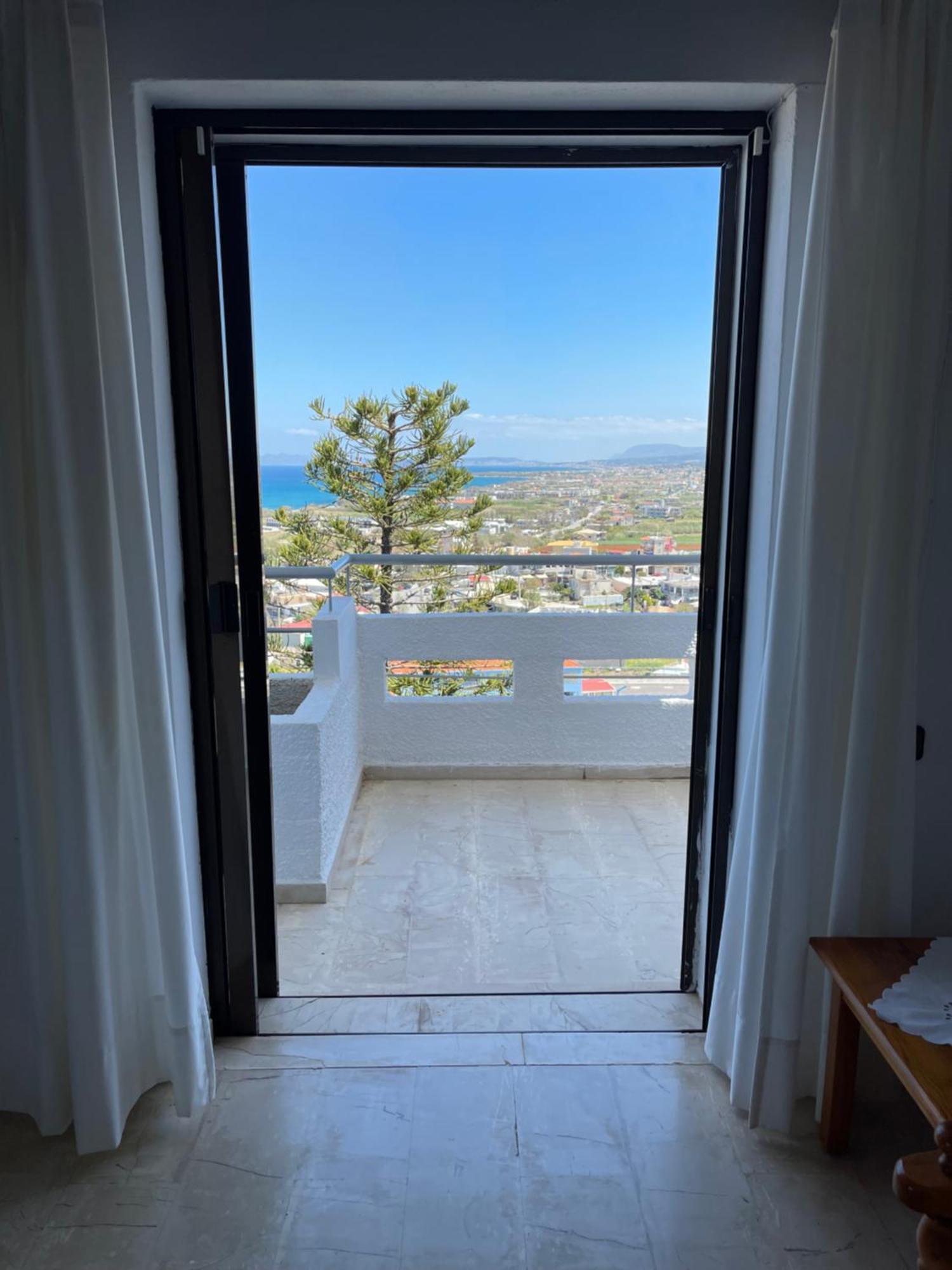 Aeolos Apartments Колимвари Екстериор снимка