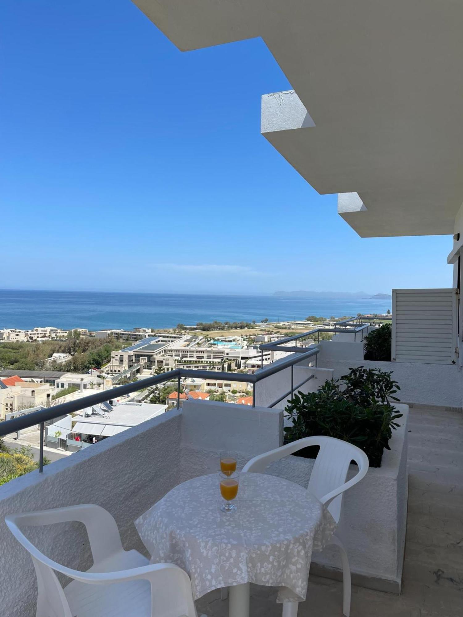 Aeolos Apartments Колимвари Екстериор снимка