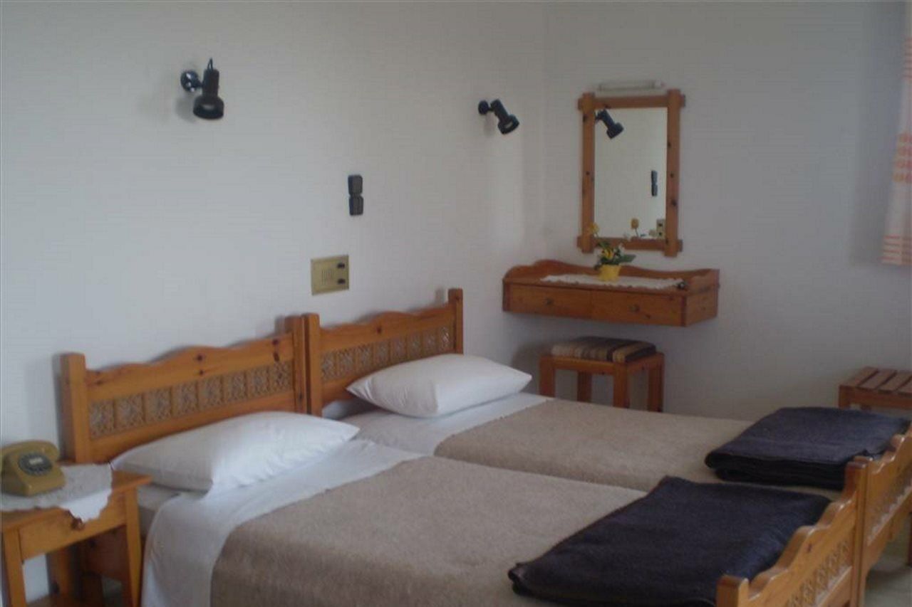 Aeolos Apartments Колимвари Екстериор снимка